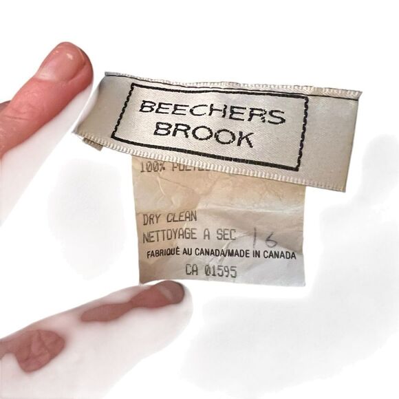 Beechers brook navy 2 piece blazer and skirt set - Picture 4 of 11